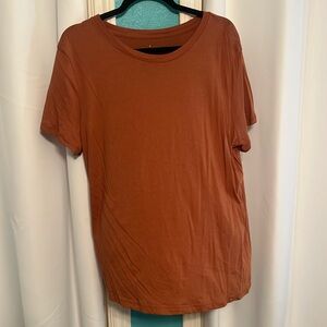 Tan/brown t shirt